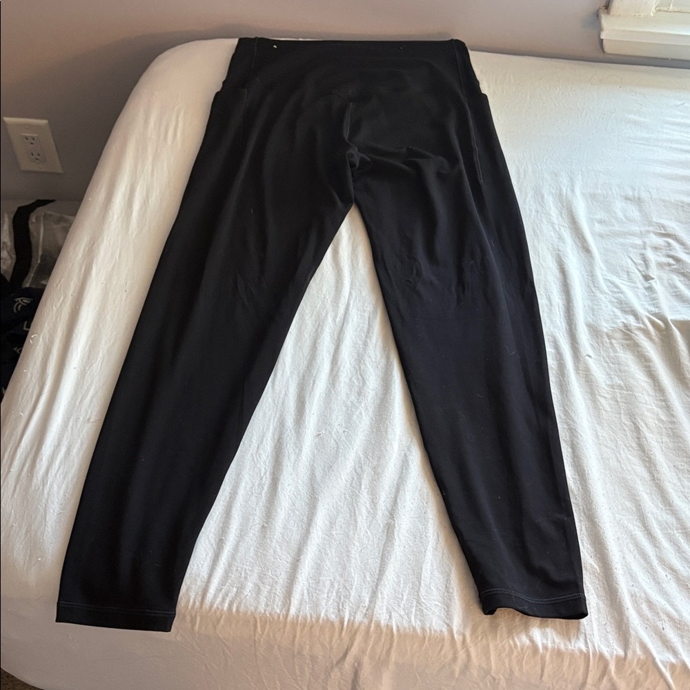 Aerie offline black leggings with pockets - Picture 5 of 5